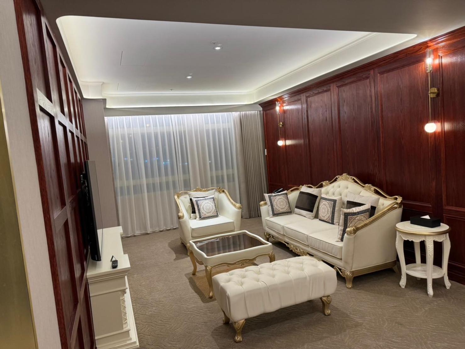 Tryp By Wyndham New Taipei Linkou 新北林口爵怡溫德姆酒店機場捷運mrta9林口站 Bagian luar foto